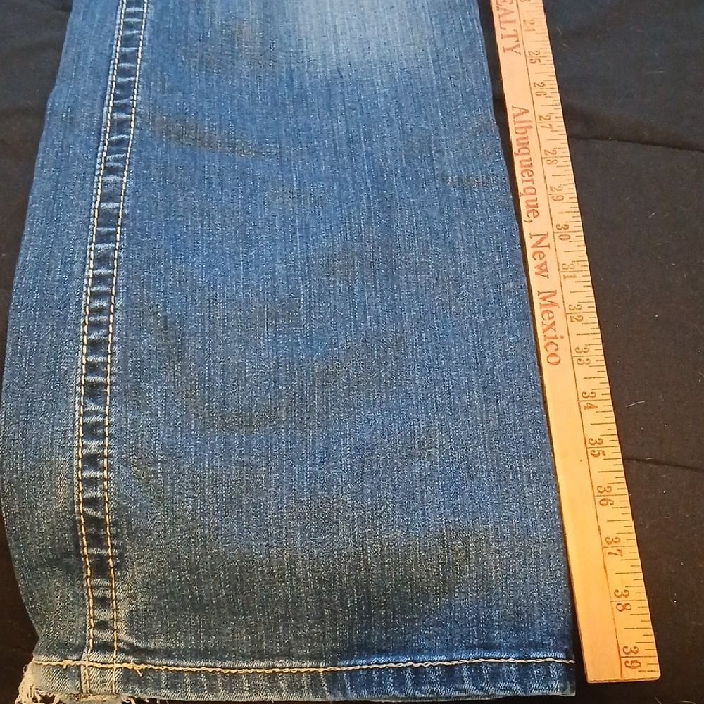 Ariat Women's Classic Blue Straight Leg Jeans - Picture 5 of 9